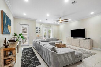 605 Ave H in Delray Beach, FL - Building Photo - Building Photo