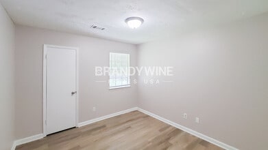 281 Independence Dr in Jonesboro, GA - Building Photo - Building Photo