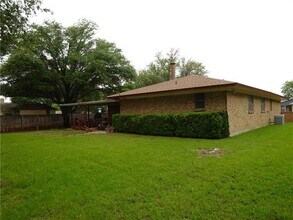 1900 Carla Ave in Arlington, TX - Building Photo - Building Photo