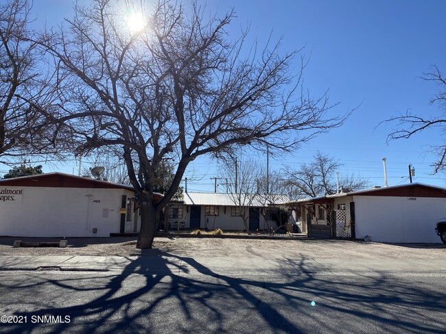 1460 Alamo St-Unit -2 in Las Cruces, NM - Building Photo - Building Photo