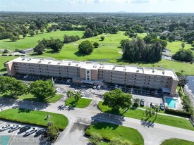 5100 SW 90th Ave in Cooper City, FL - Building Photo