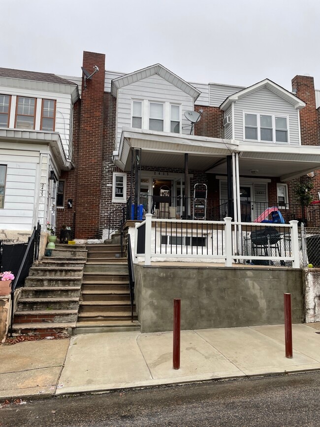 property at 2435 S Milan St