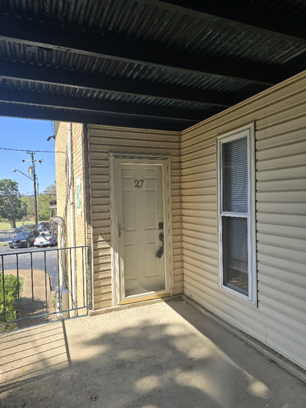 property at 555 N Dupont Ave