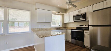 1007 Highview Dr in Lake Wales, FL - Building Photo - Building Photo
