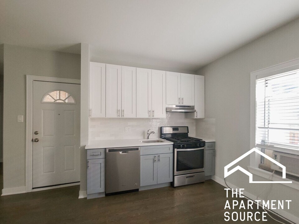 5131 N Wolcott Ave, Unit 3 in Chicago, IL - Building Photo