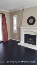 1406 Arthur Loop S in Upland, CA - Building Photo - Building Photo