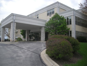 River Bend Senior Village in West Bend, WI - Building Photo - Building Photo