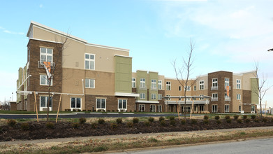 Vista Springs Greenbriar in Cleveland, OH - Building Photo - Building Photo