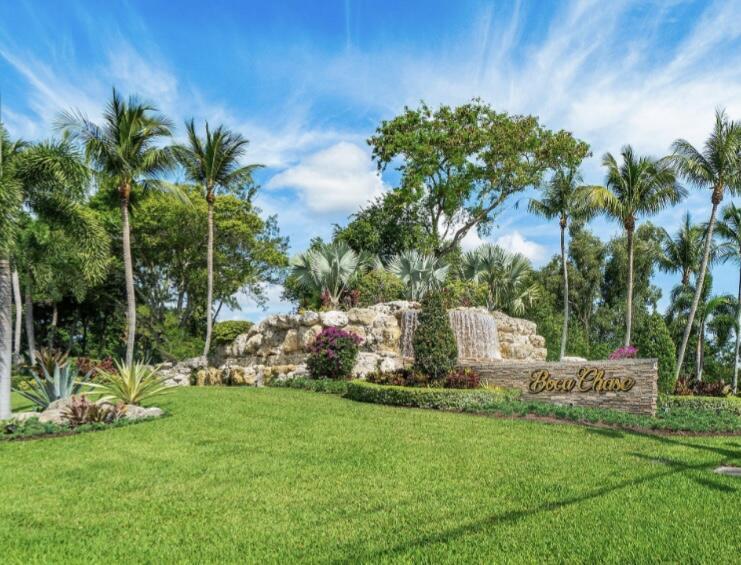 10930 Lakemore Ln in Boca Raton, FL - Building Photo