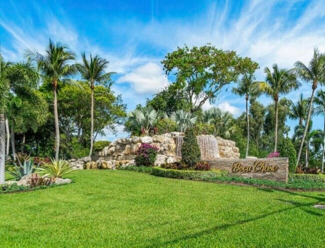 property at 10930 Lakemore Ln