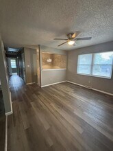 2105 SW 5th St in Blue Springs, MO - Building Photo - Building Photo