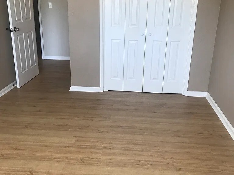 895 Via Esmeralda in Orcutt, CA - Building Photo