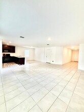 3209 Peyton Lila Rd in Dallas, TX - Building Photo - Building Photo