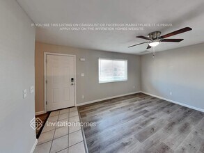 14014 N 61st Ave in Glendale, AZ - Foto de edificio - Building Photo