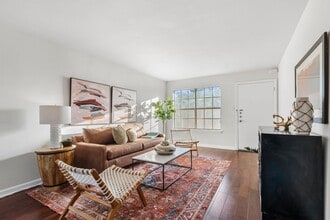 300 Crockett St, Unit 304 in Austin, TX - Building Photo - Building Photo