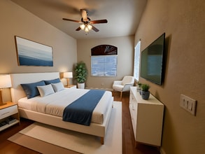 8340 Lake Willow Way in Elk Grove, CA - Foto de edificio - Building Photo