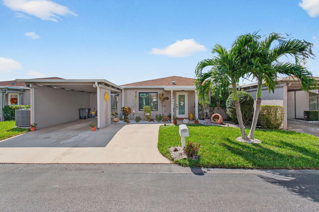 14846 Wildflower Ln in Delray Beach, FL - Building Photo - Building Photo