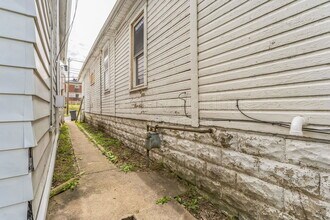 421 Walnut Ave in Fairmont, WV - Building Photo - Building Photo