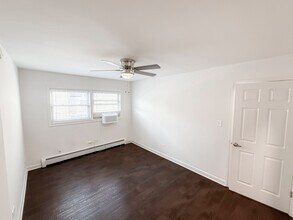 8101 Grand Ave in River Grove, IL - Building Photo - Building Photo