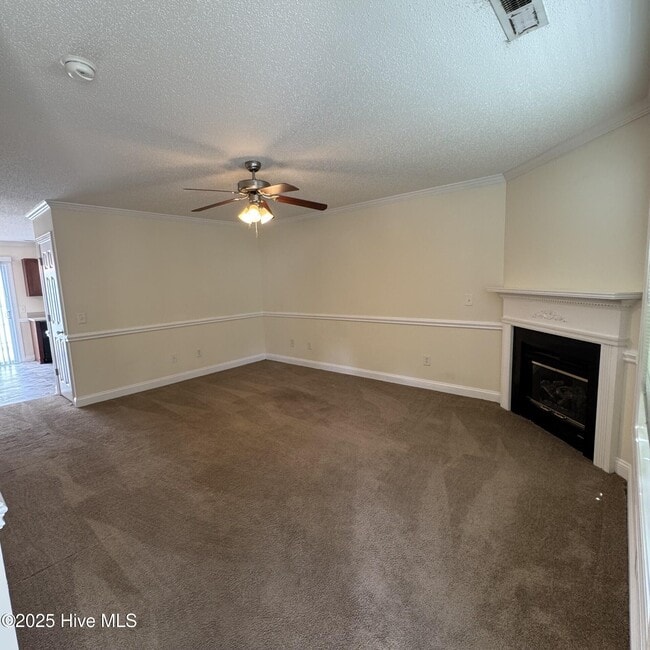 4230 Dudleys Grant Dr in Winterville, NC - Building Photo - Building Photo