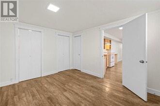 425 Wharton St in Nanaimo, BC - Building Photo - Building Photo