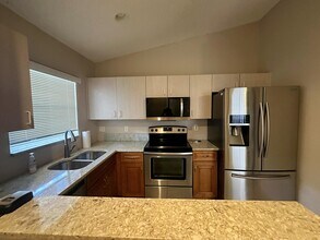 300 NE 42nd St in Boca Raton, FL - Building Photo - Building Photo