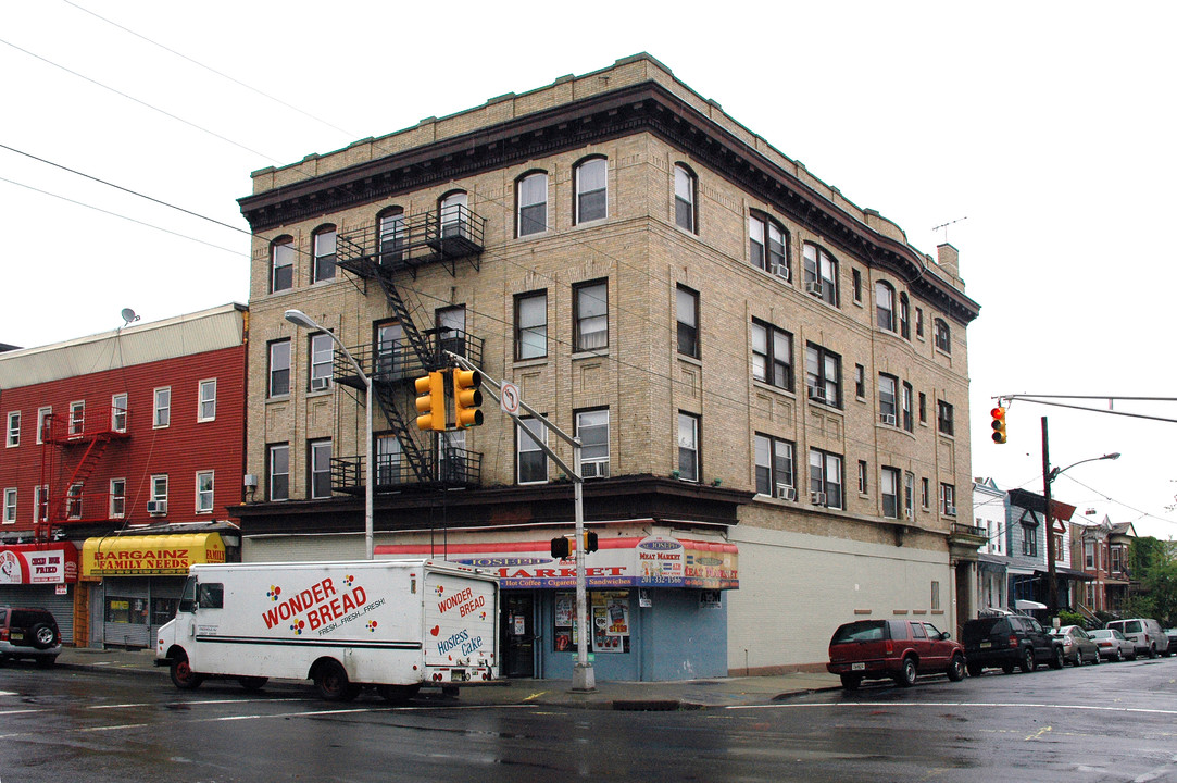 198-200 Ocean Ave in Jersey City, NJ - Building Photo