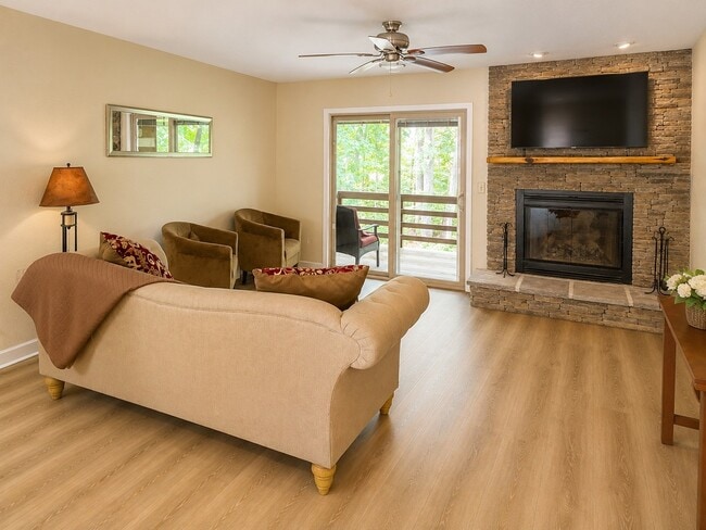 property at 79 Riverside Villa Dr