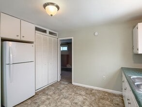 2653 W Seneca Turnpike in Marcellus, NY - Foto de edificio - Building Photo