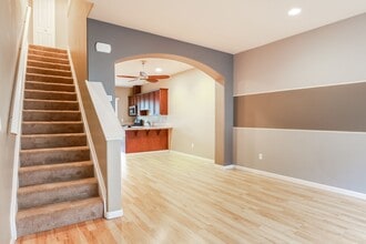 4801 214th Ln SW in Mountlake Terrace, WA - Building Photo - Building Photo