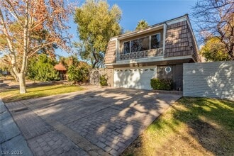 754 Vegas Valley Dr in Las Vegas, NV - Building Photo - Building Photo