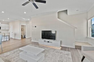 6613 Firefly Ln in Montgomery, AL - Foto de edificio - Building Photo