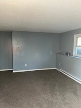 1038 Liberty St, Unit 1038 liberty st in Springfield, MA - Building Photo - Building Photo