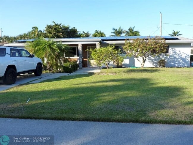 property at 1433 SE 5th Ct
