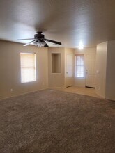 16377 W Cottonwood St in Surprise, AZ - Building Photo - Building Photo
