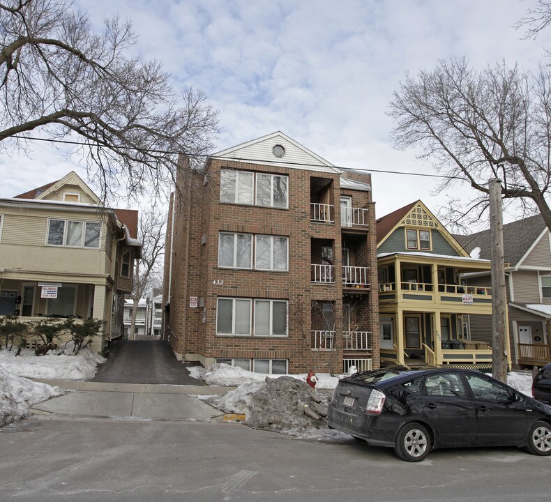 432 W Wilson St in Madison, WI - Foto de edificio