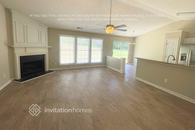 207 Park Forest Way NW in Kennesaw, GA - Foto de edificio - Building Photo