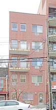 136-22 35th Ave in Flushing, NY - Foto de edificio - Building Photo