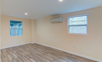 4464 Bliss Rd in Sarasota, FL - Foto de edificio - Interior Photo