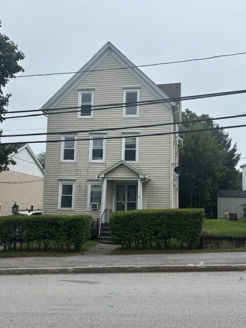 35 Whipple St in Worcester, MA - Building Photo