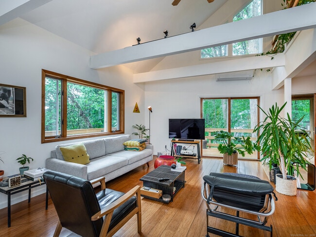 7 Owls Nest Ln in New Milford, CT - Building Photo - Building Photo