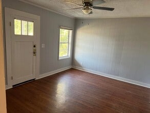 106 W Shamrock Ave in Pineville, LA - Building Photo - Building Photo