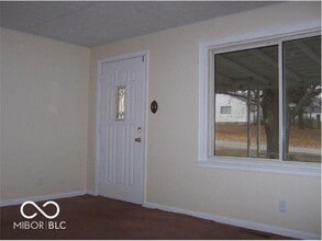 4762 Walker St in Greenwood, IN - Building Photo - Building Photo
