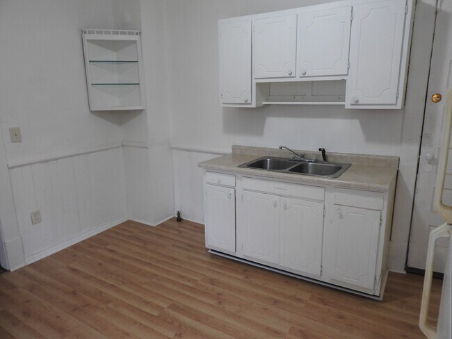 310 Gold Ave NW, Unit 4 in Grand Rapids, MI - Building Photo - Building Photo