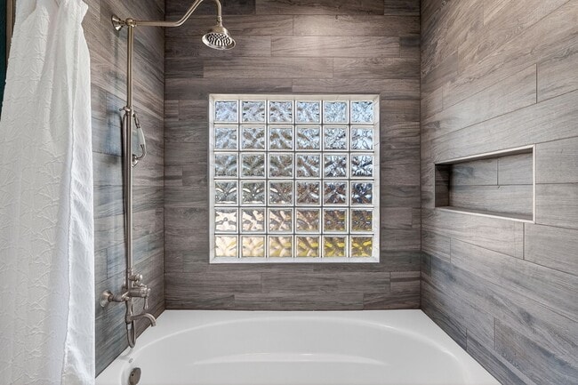 property at 207 Hearthstone Cir