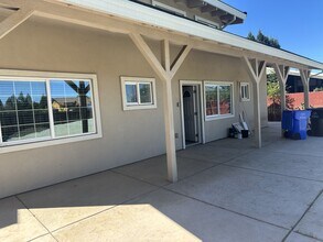 10526 Sisters Ct in Elk Grove, CA - Building Photo - Building Photo