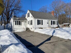 2 Kay St in Worcester, MA - Building Photo