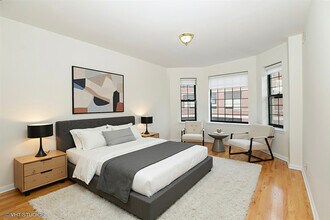 1304 N Claremont Ave in Chicago, IL - Building Photo - Building Photo