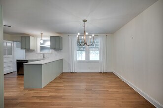 2312 Modena Dr in Nashville, TN - Building Photo - Building Photo