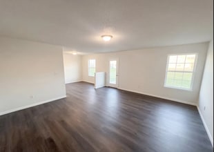 6654 Hazelhatch Dr in Indianapolis, IN - Building Photo - Building Photo